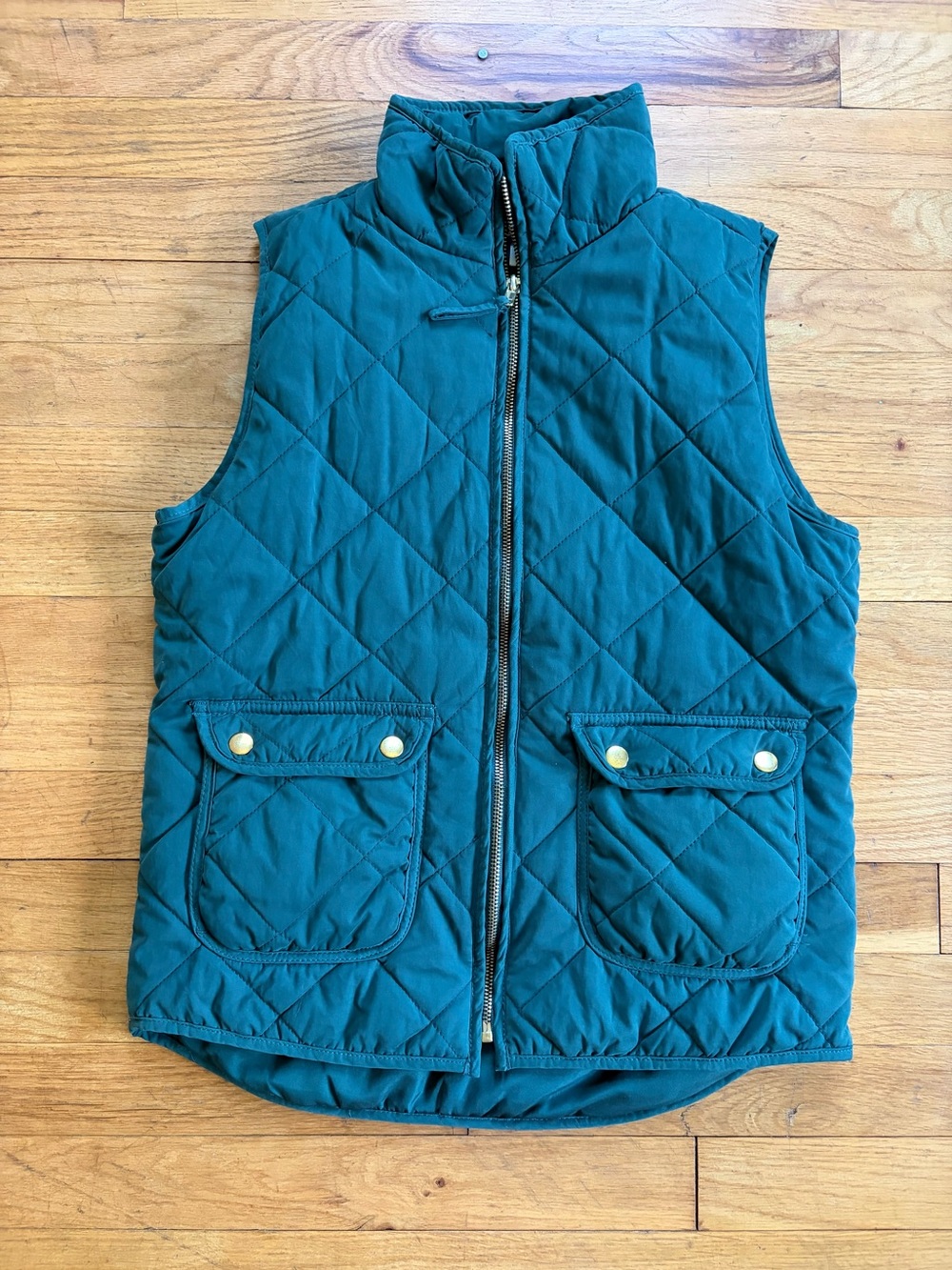 Green Quilted Zip Up Vest Size Small With Pockets